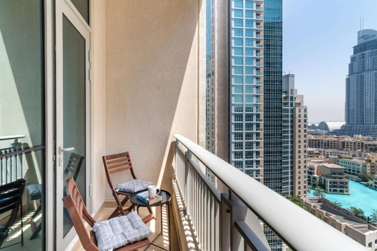 Silkhaus Lovely With Downtown View In Boulevard Apartment